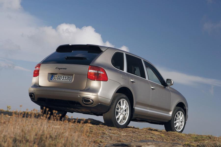 Porsche Cayenne 2007 года  (фото 17 из 52)